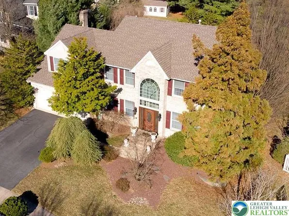 4035 Ruth Rd, Bethlehem, PA 18020