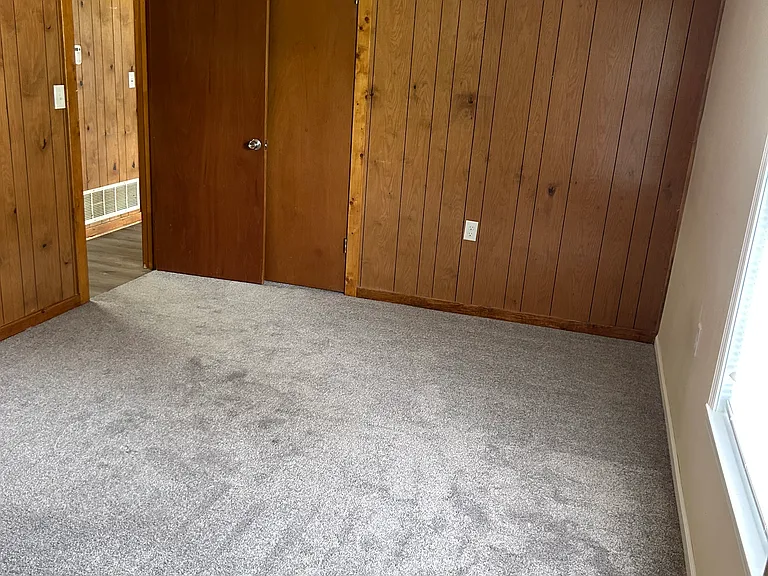 855 S Mitchell St #A — Photo 11