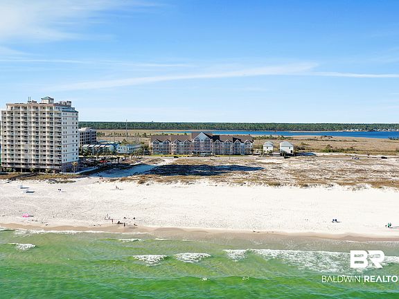 3rd image of 572 E Beach Blvd #406