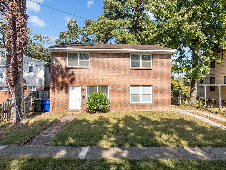 912 Druid Cir — Photo 30