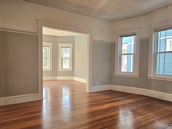 5th image of 64 Prichard Ave #1
