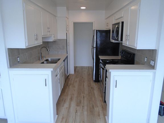 2nd image of 11810 Mayfield Ave APT 301