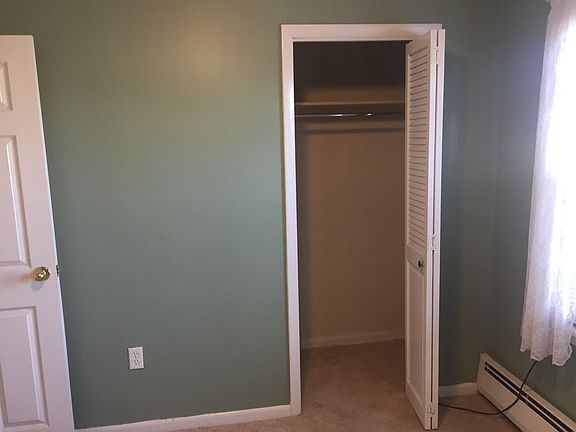 4th image of 92 S Landon St