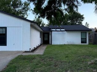 4811 SE Tattershall Way, Lawton, OK 73501