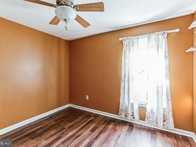 12196 Dapple Gray Ct — Photo 7