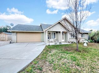 1235 E Cassandra Cir, Corning, CA 96021