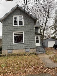 431 CARNEY BOULEVARD, Marinette, WI, 54143