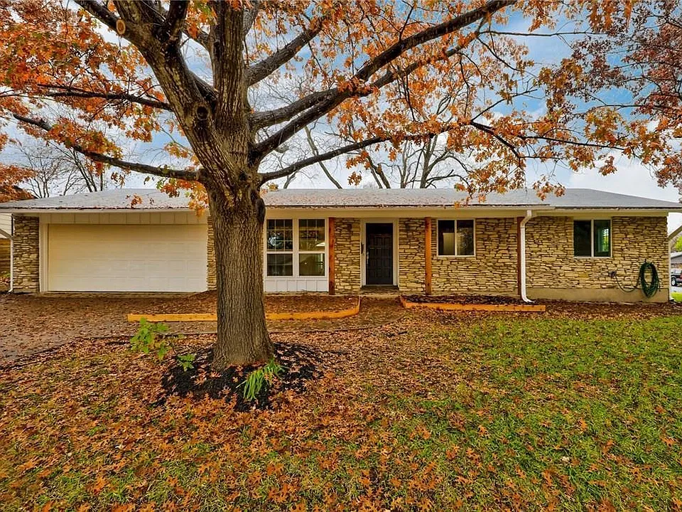 8412 Jamestown Dr