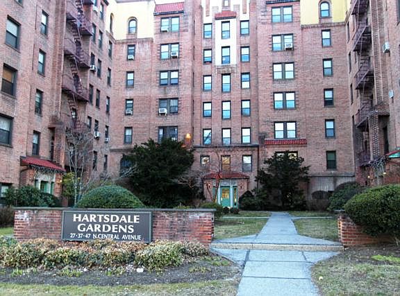 2nd image of 47 N Central Ave APT 2I