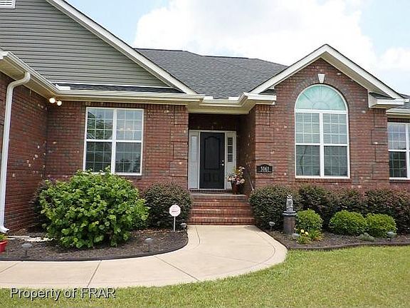 4th image of 3061 Roseway Ct