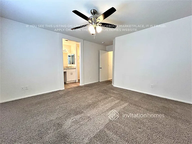12014 W Holly St — Photo 13