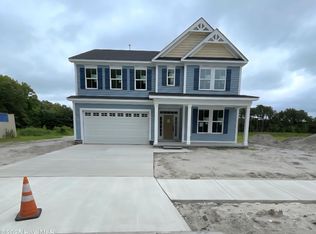 324 Arbormoor Ln, Moyock, NC 27958