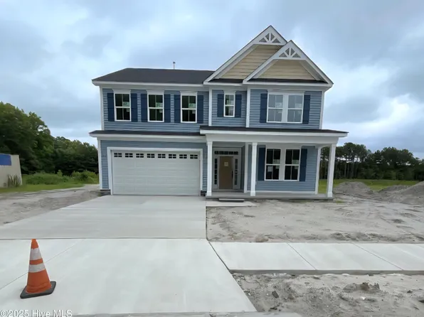 324 Arbormoor Lane, Moyock, NC 27958