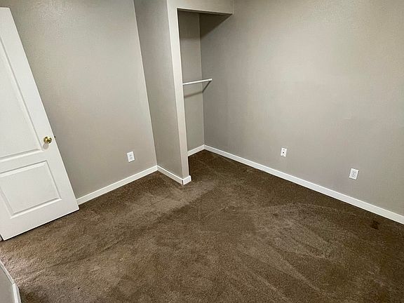 3rd image of 926 McKinley Ave