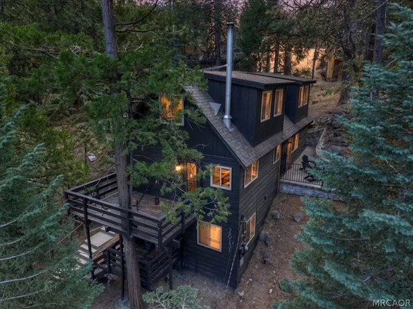 26151 Lake Forest Dr, Twin Peaks, CA 92391