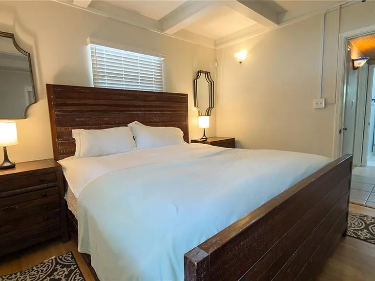 2475 W Paulstan Ct — Photo 9