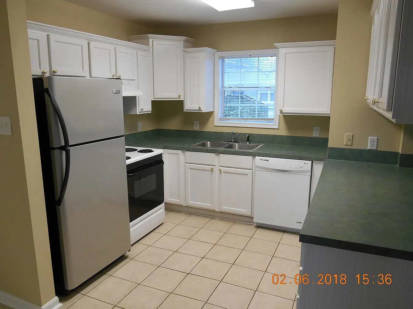 205 Lucille St — Photo 4