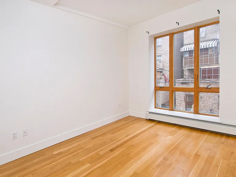 587 Flushing Ave #3A — Photo 10