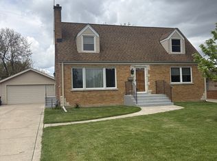 560 N Lavergne Ave, Northlake, IL 60164