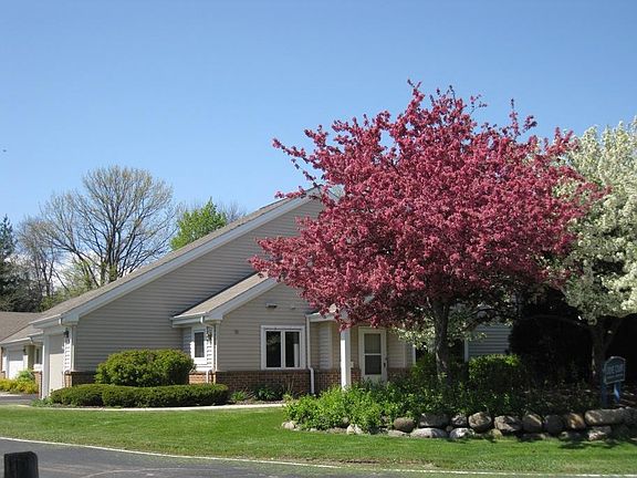 3rd image of 8635 N Teal Ct #70