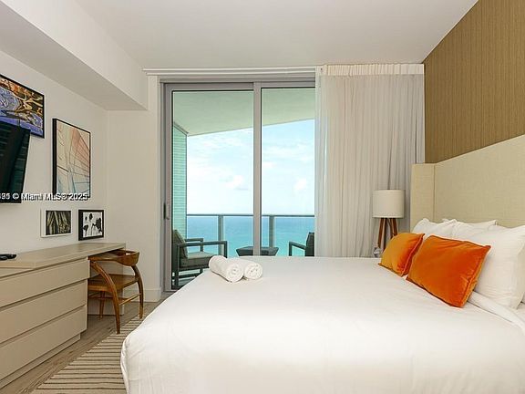 4th image of 4111 S Ocean Dr #3103