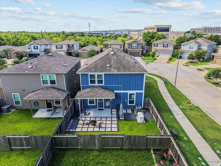 12615 Baker Bend St — Photo 34