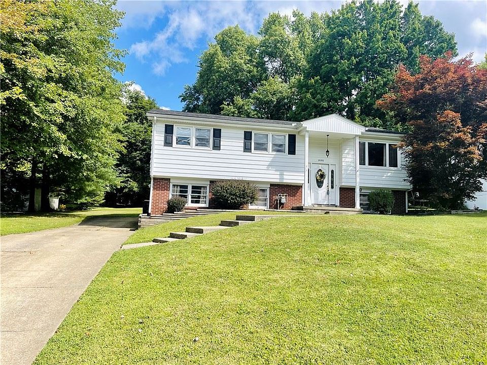 1st image of 2086 De Brakeleer Ave