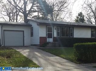 646 N 68th St, Lincoln, NE 68505