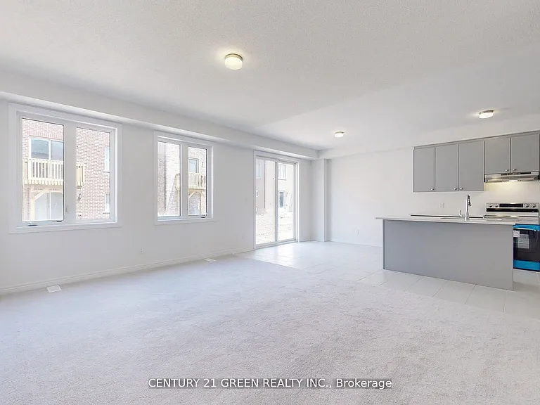 1000 Andrew Murdoch St — Photo 9