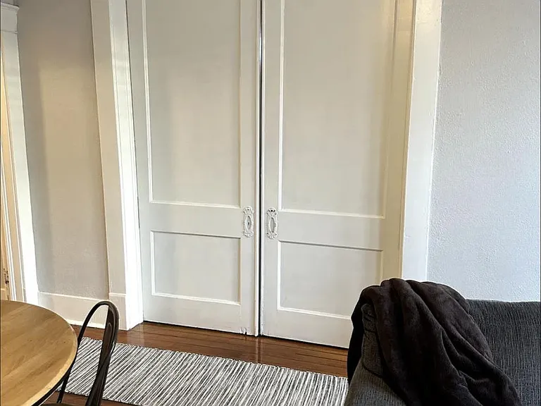 725 W Poplar St #1 — Photo 5