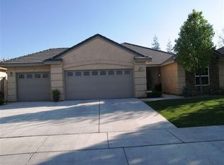 9911 Cinderella Ave, Bakersfield, CA