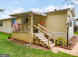 208 Saddleford Ct N, Lancaster, PA