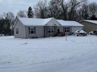 15 Lane 370a Jimmerson Lk, Fremont, IN 46737