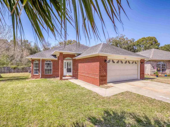 6559 Rambler Dr, Pensacola, FL 32505