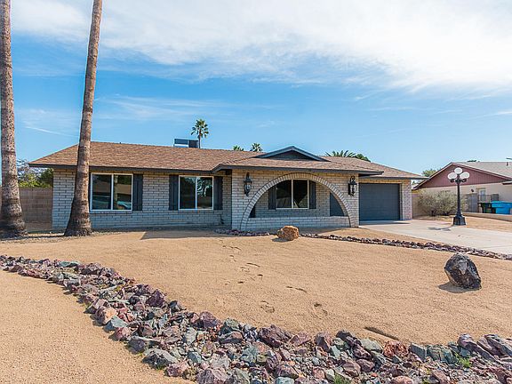4th image of 16827 N 38th Dr