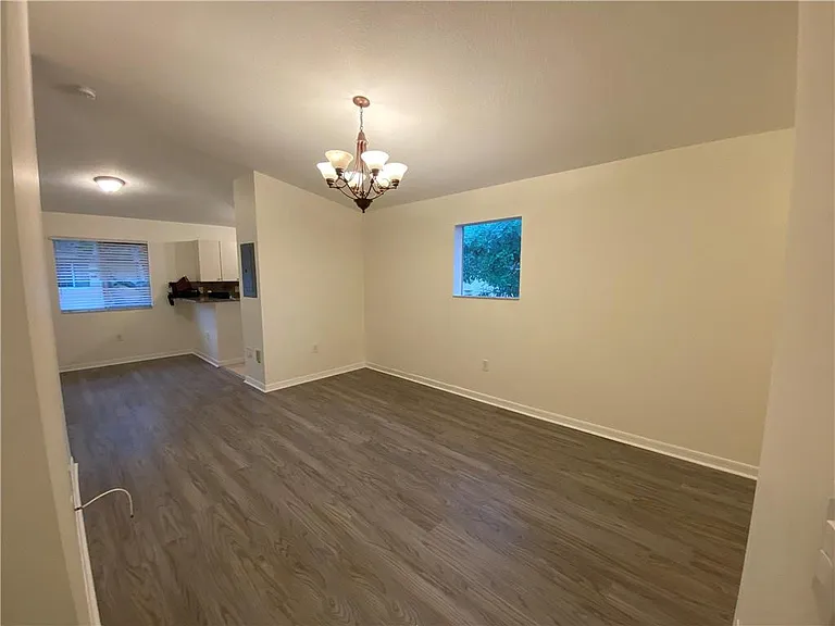 970 NE 34th Ave #204 — Photo 7
