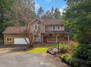 18514 Noll Rd NE, Poulsbo, WA 98370