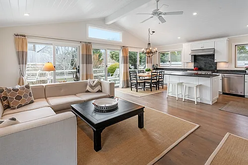23 Jacqueline Dr Photo 1