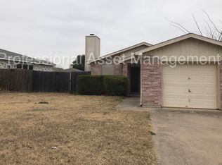 5704 Shady Springs Trl, Fort Worth, TX 76179