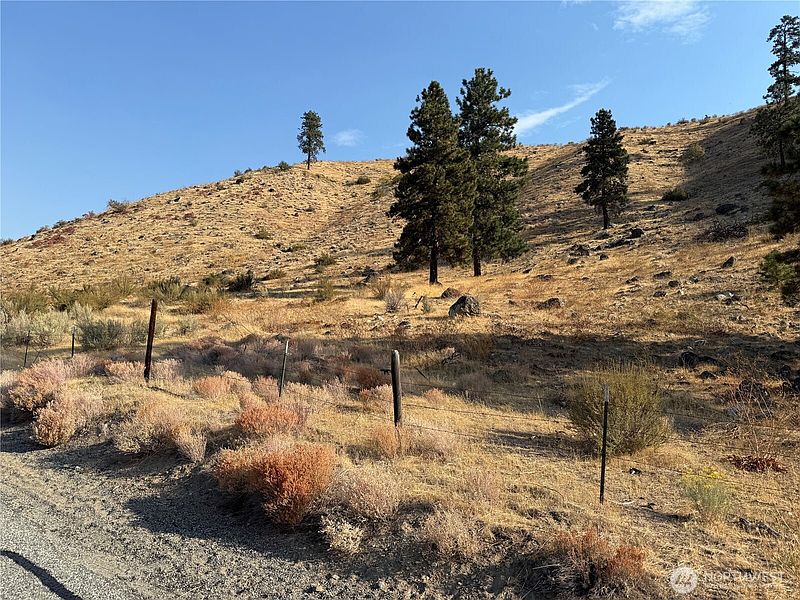 3rd image of 2200 Antoine Creek Road