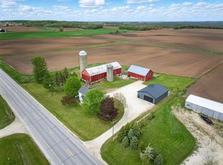 19424 Us Highway 151, Valders, WI 54245