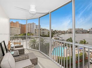 100 Golden Isles Dr APT 513, Hallandale Beach, FL 33009