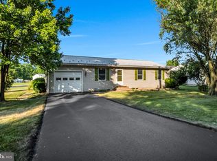 577 Weavers Mill Rd, Loysville, PA 17047