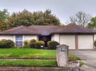 206 High Oak, Universal City, TX 78148