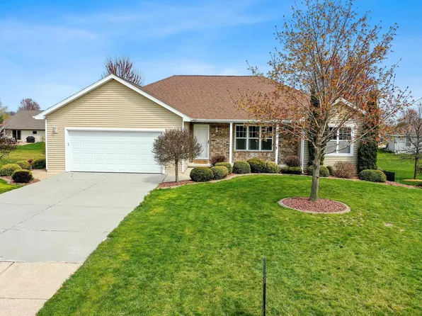 2840 Yellow Jasmine Way, Suamico, WI 54313