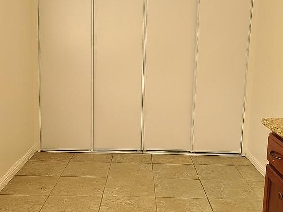 3rd image of 119 N Hicks Ave #3