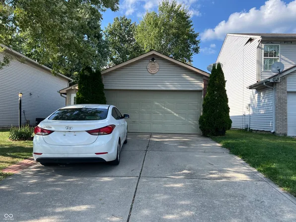 640 Meadows Edge Ln, Indianapolis, IN 46217