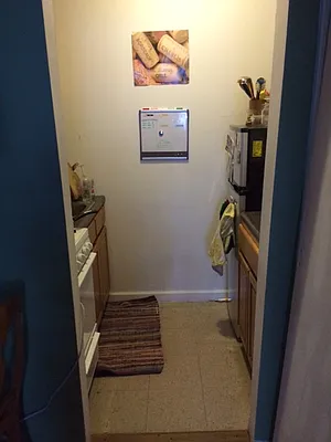 Rented by Downtown Mgt & Realty LLC | media 27