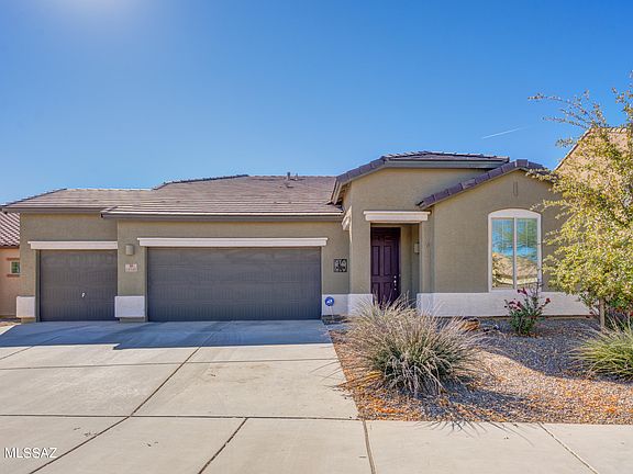 2nd image of 12545 N Green Oak Dr