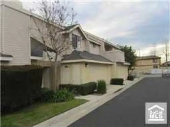 3527 W Savanna St, Anaheim, CA 92804